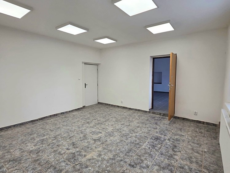 Pronájem obchodního prostoru 80 m² - foto 6