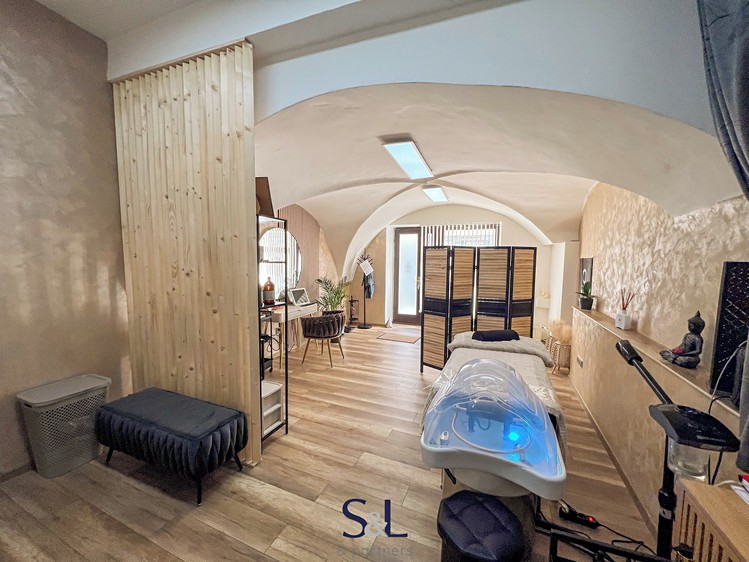 Pronájem obchodního prostoru 31 m² - foto 4