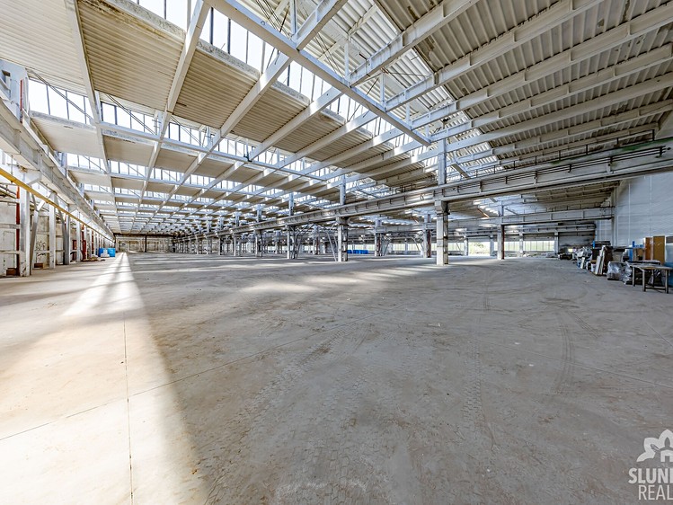 Pronájem výrobní haly, prostoru 2 000 m² - foto 5