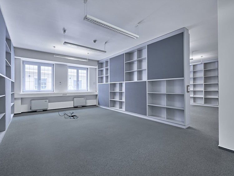Pronájem kanceláře 161 m² - foto 3
