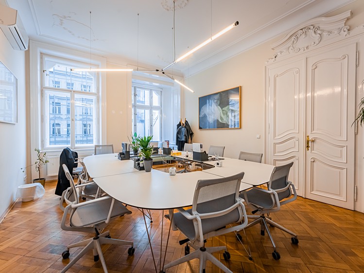 Pronájem kanceláře 319 m² - foto 5