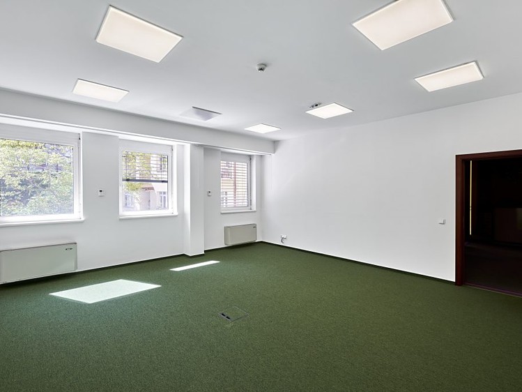 Pronájem kanceláře 37 m² - foto 5