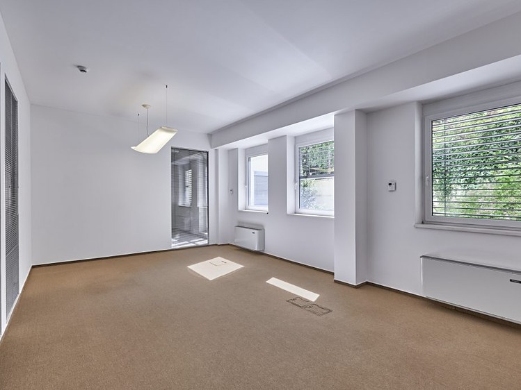 Pronájem kanceláře 101 m² - foto 7