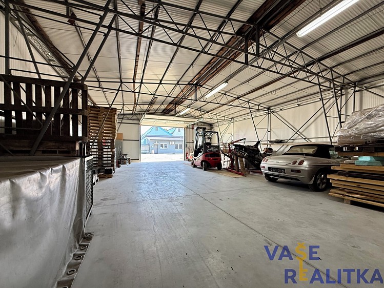 Pronájem skladového prostoru 225 m² - foto 1