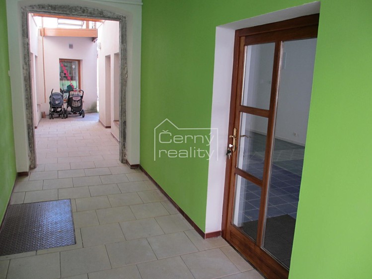 Pronájem obchodního prostoru 45 m² - foto 5