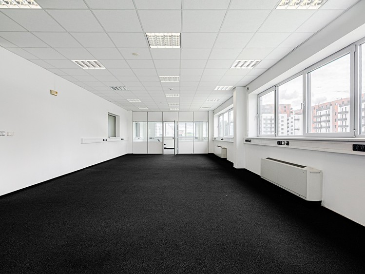 Pronájem kanceláře 257 m² - foto 1