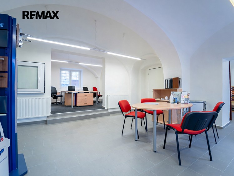 Pronájem obchodního prostoru 64 m² - foto 7