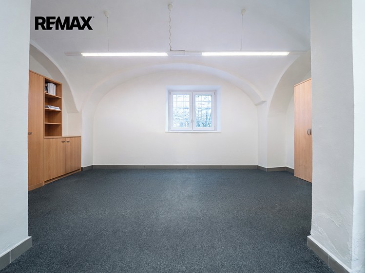 Pronájem obchodního prostoru 64 m² - foto 8