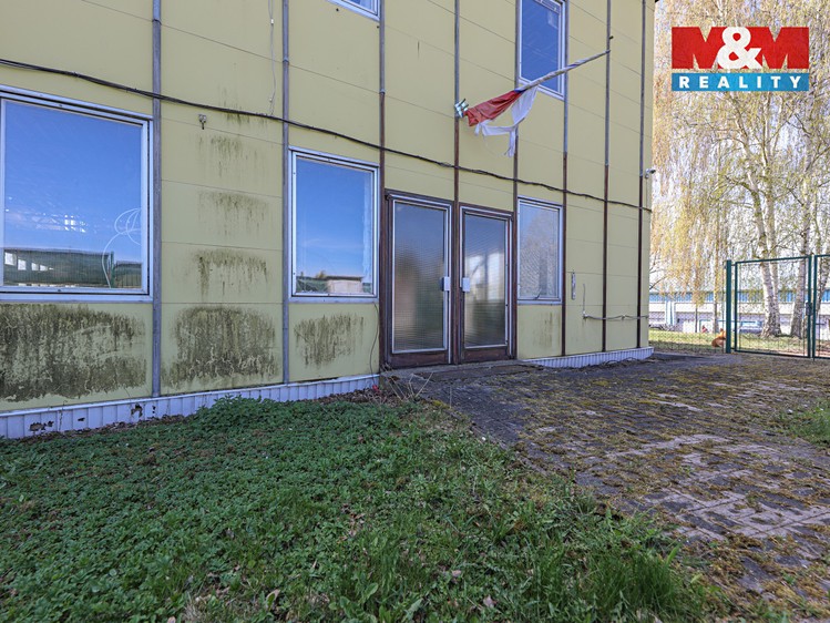 Pronájem obchodního prostoru 700 m² - foto 4