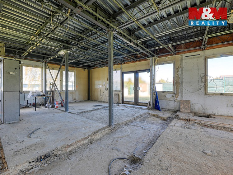 Pronájem obchodního prostoru 700 m² - foto 5