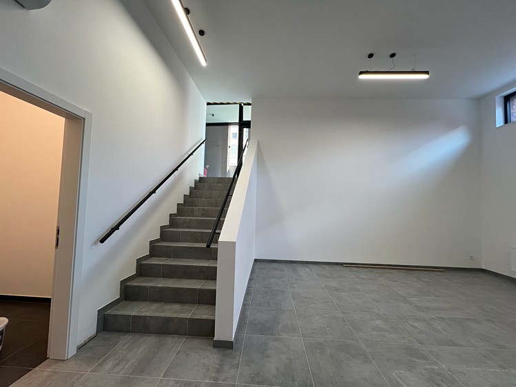 Pronájem obchodního prostoru 88 m² - foto 5