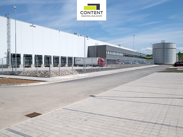 Pronájem výrobní haly, prostoru 3 553 m² - foto 1
