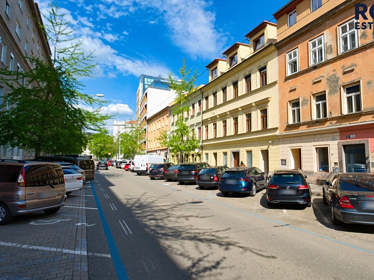 Pronájem obchodního prostoru 50 m² - foto 4