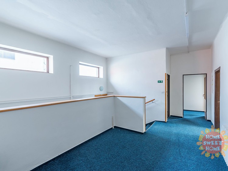Pronájem kanceláře 20 m² - foto 6