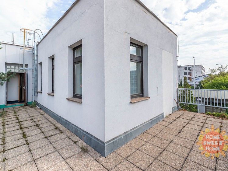 Pronájem kanceláře 20 m² - foto 8