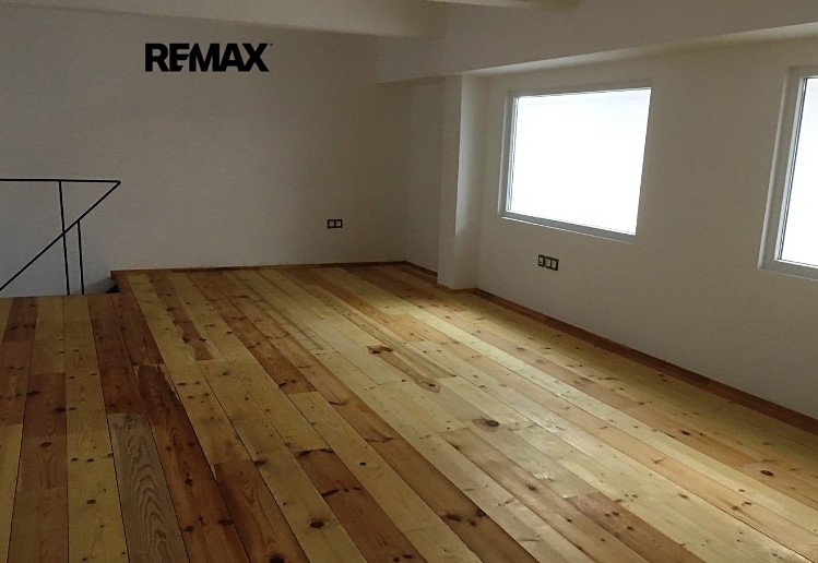 Pronájem kanceláře 111 m² - foto 3