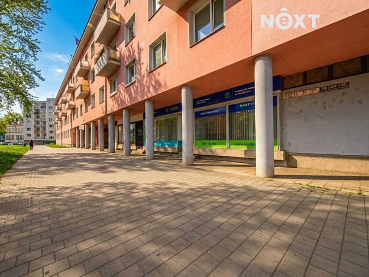 Pronájem kanceláře 115 m² - foto 3