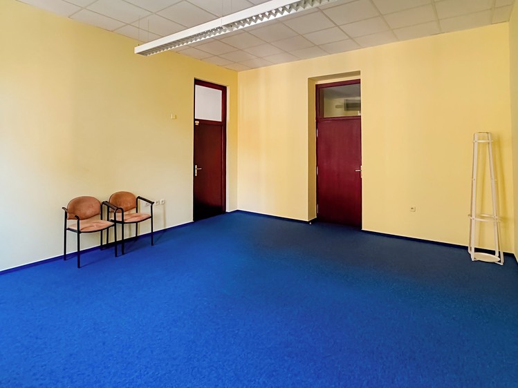 Pronájem kanceláře 28 m² - foto 6