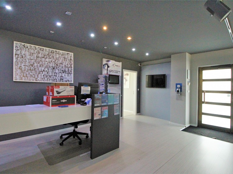 Pronájem obchodního prostoru 165 m² - foto 3