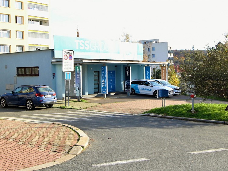 Pronájem obchodního prostoru 165 m² - foto 2