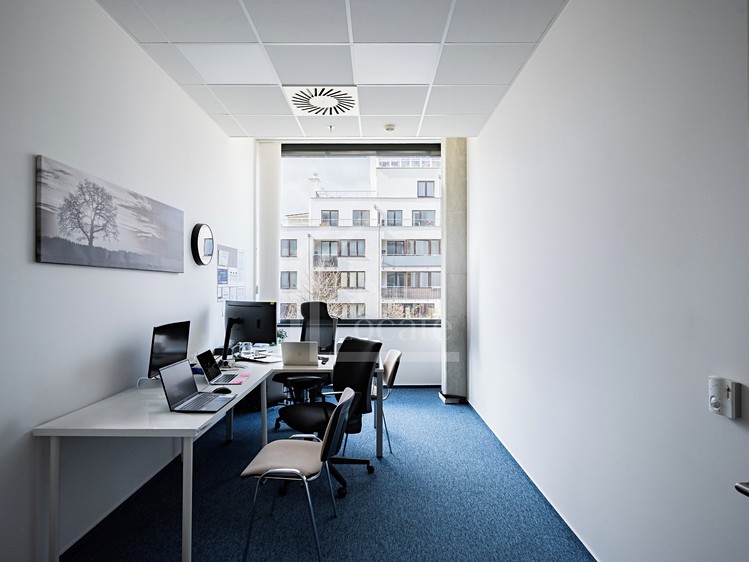 Pronájem kanceláře 330 m² - foto 8