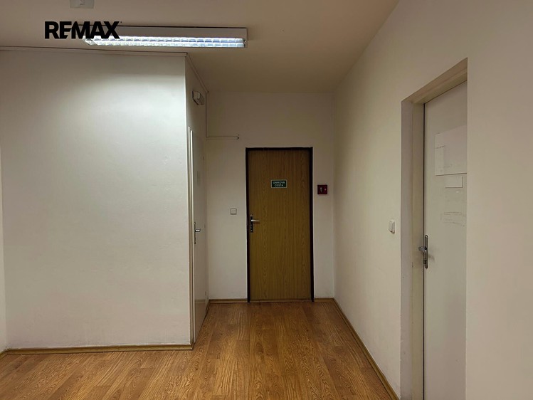 Pronájem ordinace 25 m² - foto 4