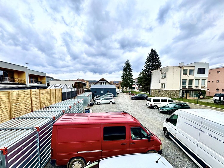 Pronájem obchodního prostoru 942 m² - foto 1