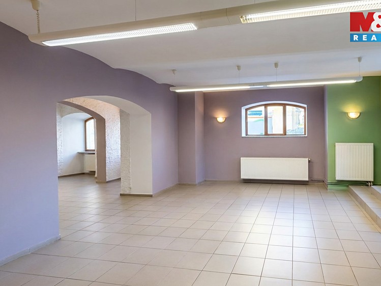 Pronájem obchodního prostoru 102 m² - foto 3