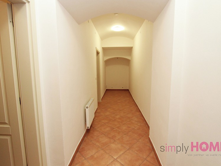 Pronájem kanceláře 45 m² - foto 3