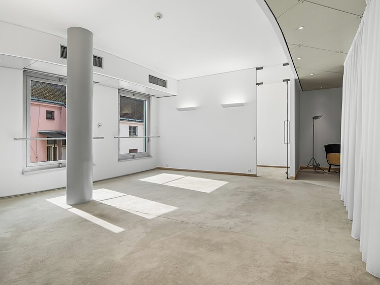 Pronájem kanceláře 50 m² - foto 2
