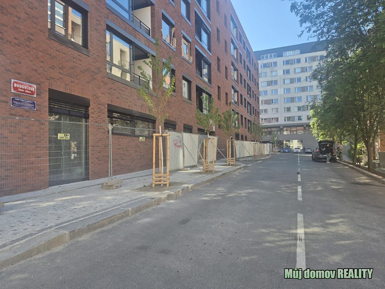 Pronájem obchodního prostoru 88 m² - foto 2