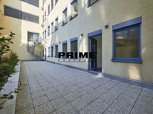 Pronájem kanceláře 101 m² - foto 2