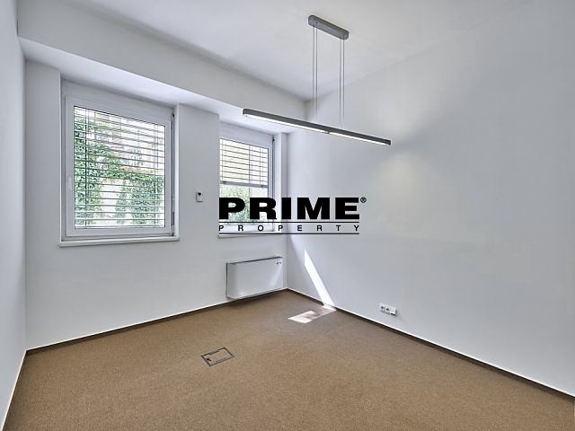 Pronájem kanceláře 101 m² - foto 7