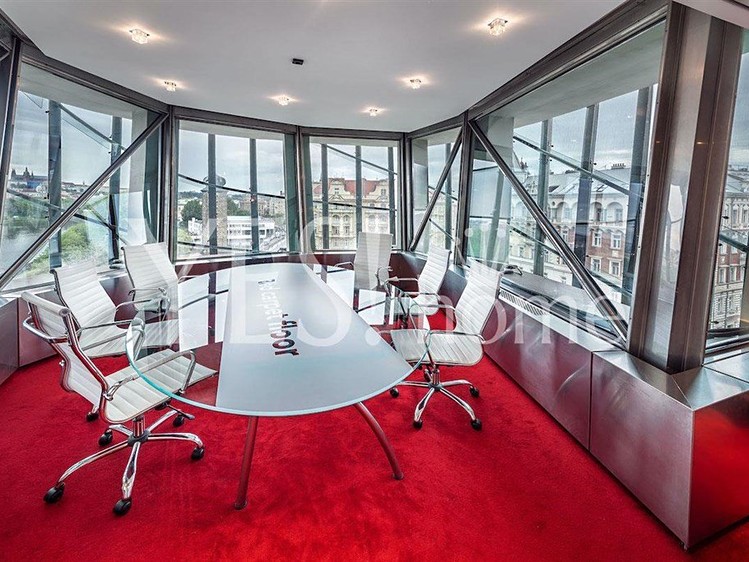 Pronájem kanceláře 50 m² - foto 1