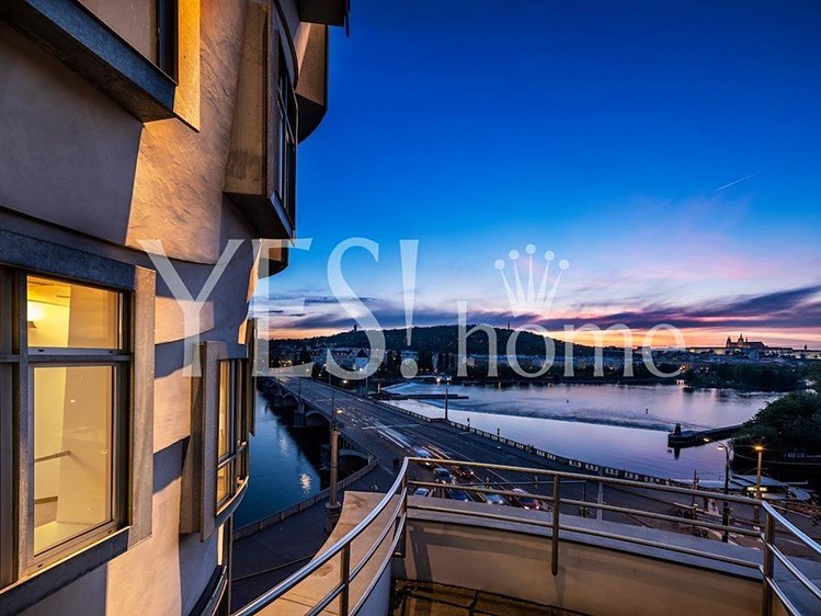 Pronájem kanceláře 50 m² - foto 6