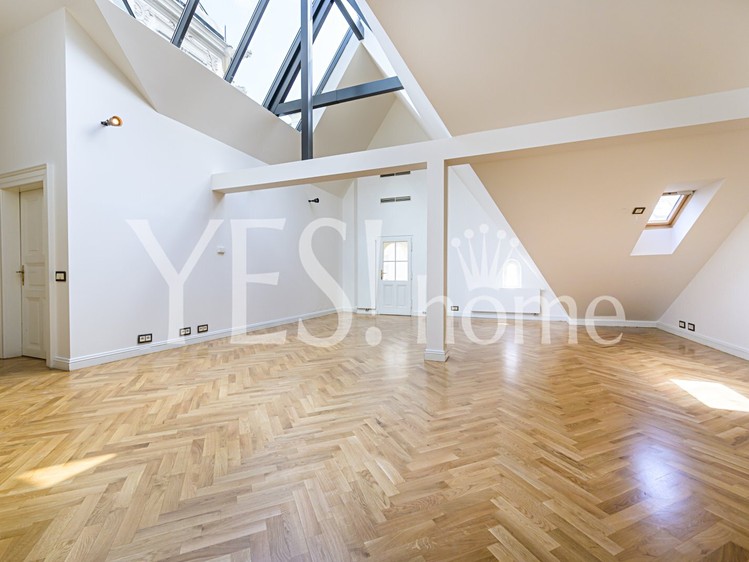 Pronájem kanceláře 195 m² - foto 1