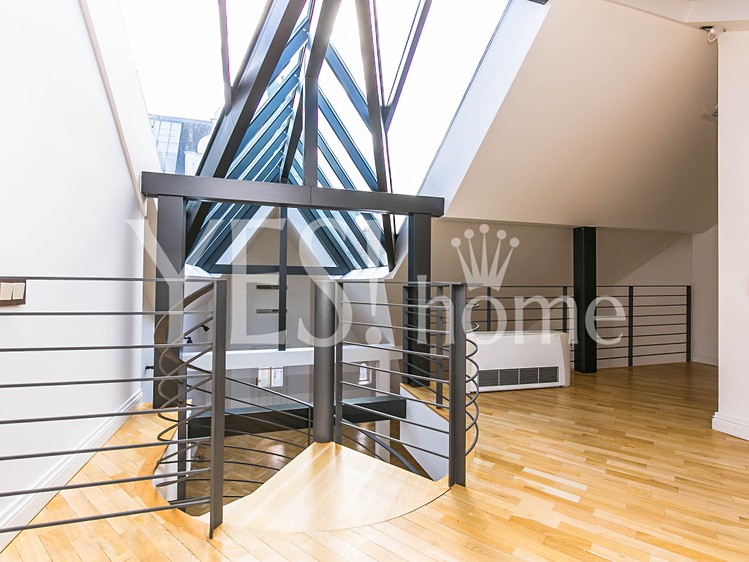 Pronájem kanceláře 195 m² - foto 7