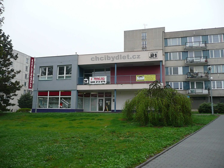 Pronájem obchodního prostoru 158 m² - foto 1