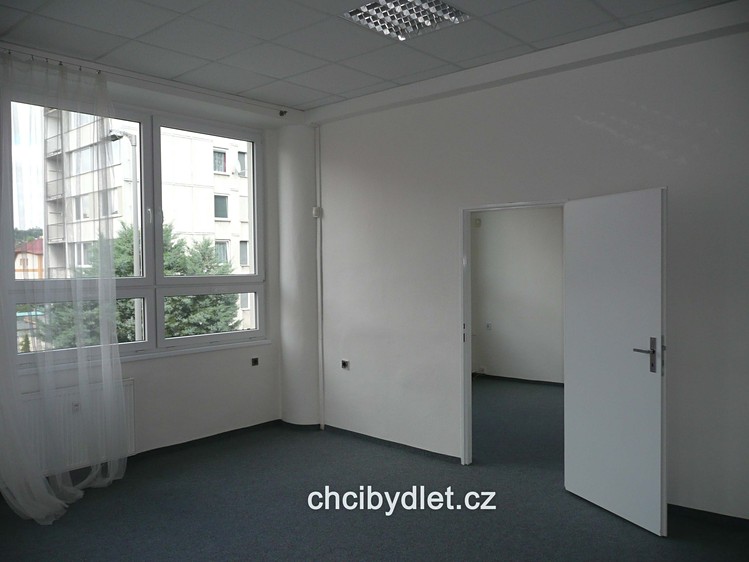 Pronájem obchodního prostoru 158 m² - foto 7