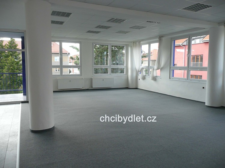 Pronájem obchodního prostoru 158 m² - foto 5
