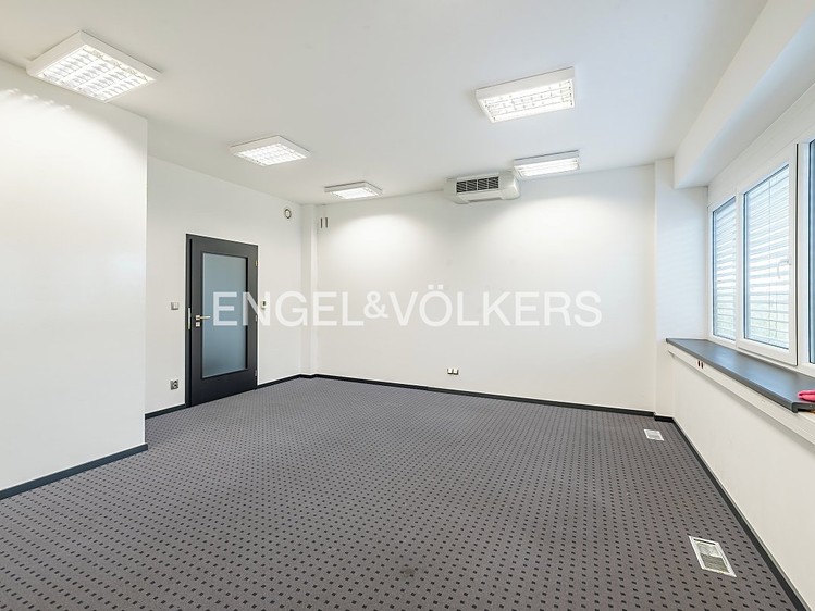 Pronájem kanceláře 254 m² - foto 6