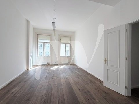 Pronájem kanceláře 179 m² - foto 6