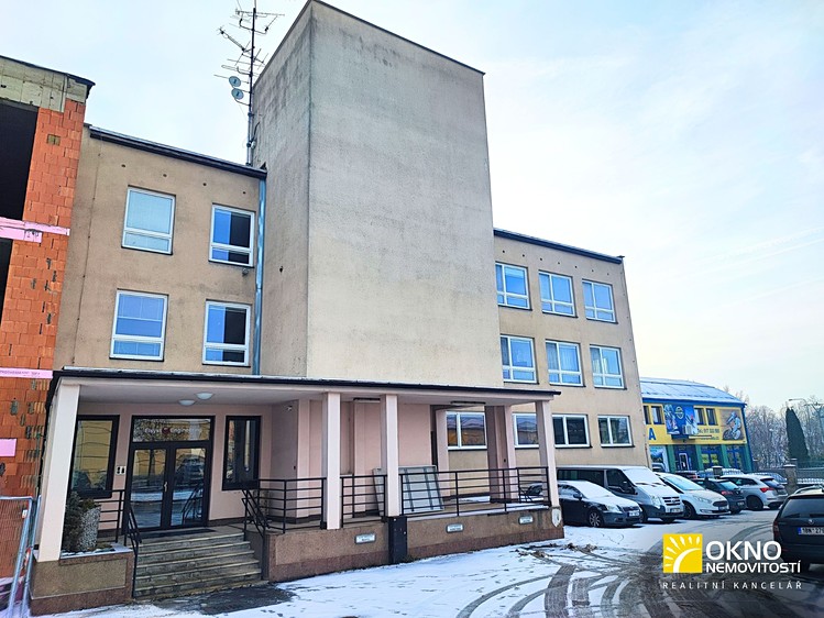 Pronájem kanceláře 43 m² - foto 8