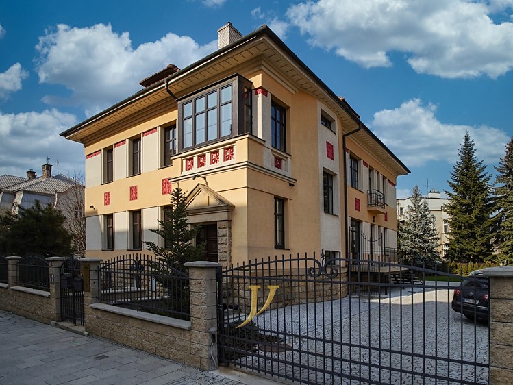 Pronájem kanceláře 65 m² - foto 1