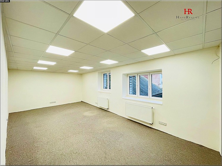 Pronájem kanceláře 28 m² - foto 3