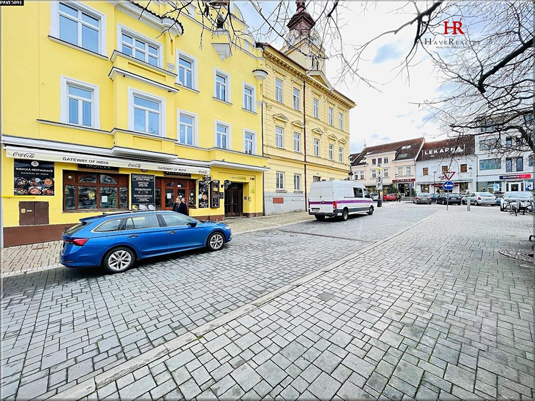 Pronájem kanceláře 28 m² - foto 1