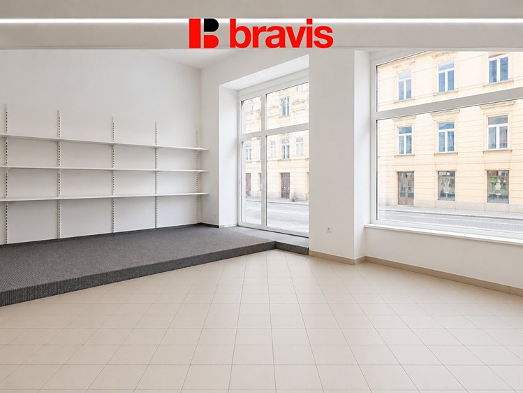 Pronájem obchodního prostoru 130 m² - foto 1