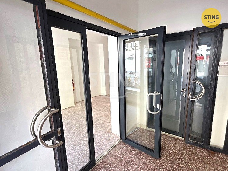 Pronájem obchodního prostoru 25 m² - foto 3