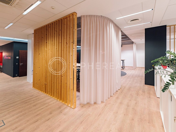 Pronájem kanceláře 568 m² - foto 4