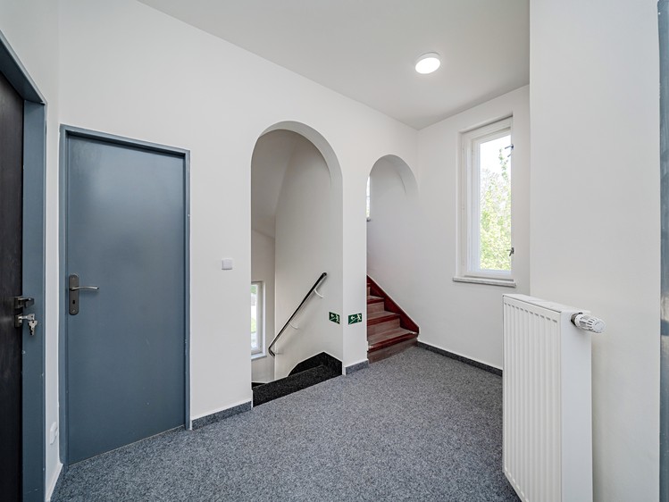 Pronájem kanceláře 38 m² - foto 5